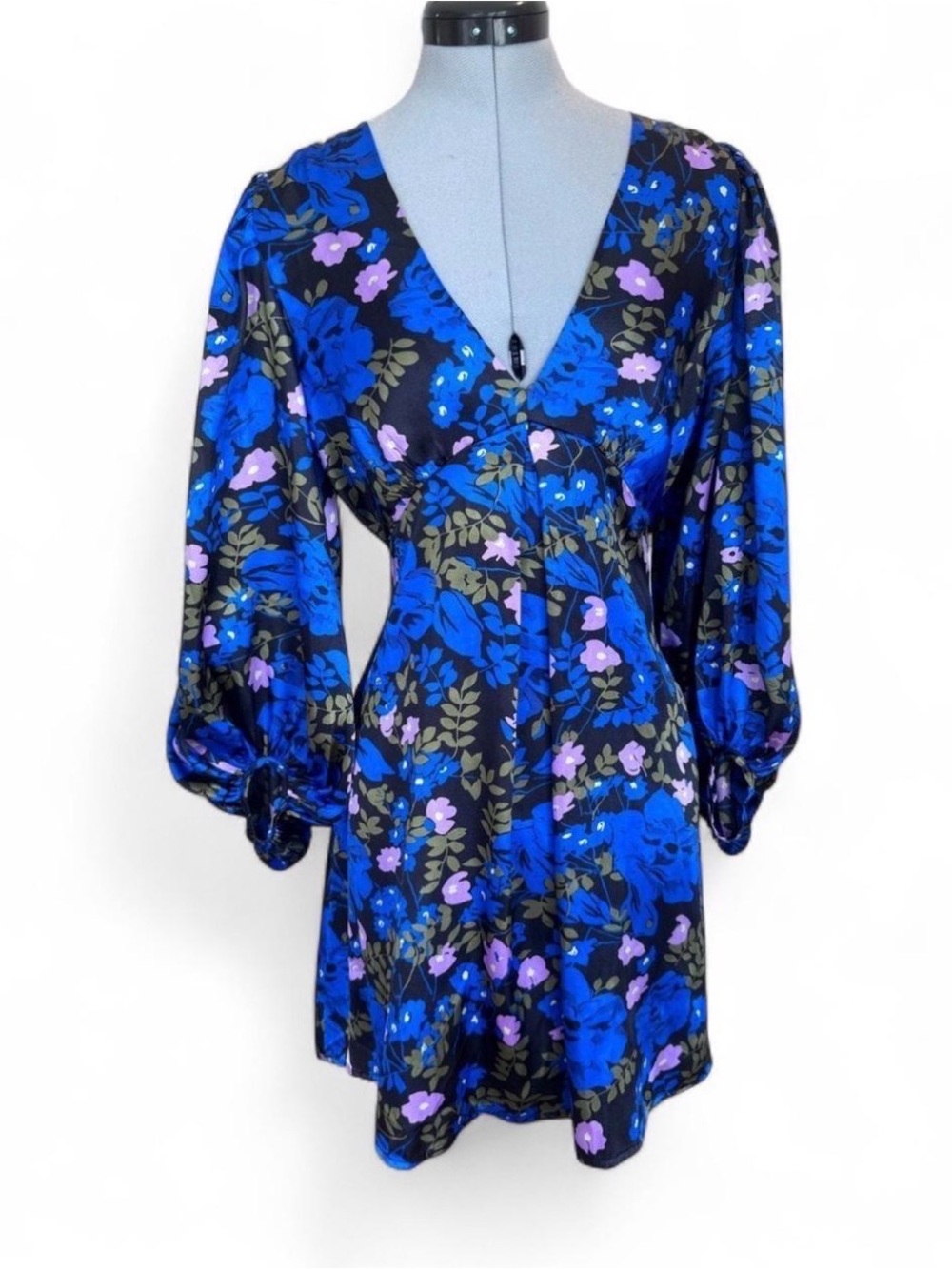 Vero Moda Bold Blue Floral V-Neck Mini Dress